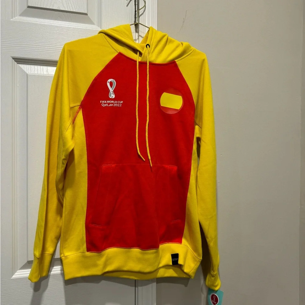 Outerstuff Unisex Youth FIFA World Cup Contrast Raglan
Tech Fleece Hoodie size S - Picture 5 of 8